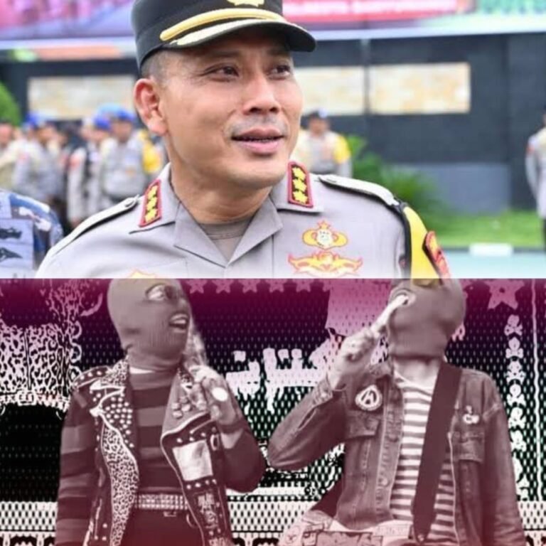 InCollage_20250222_225709793_copy_1024x1024