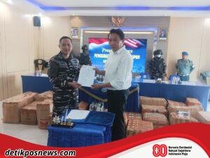 Penyerahan Barang Bukti Dari Lanal Banyuwangi Kepada Bea Cukai Banyuwangi 